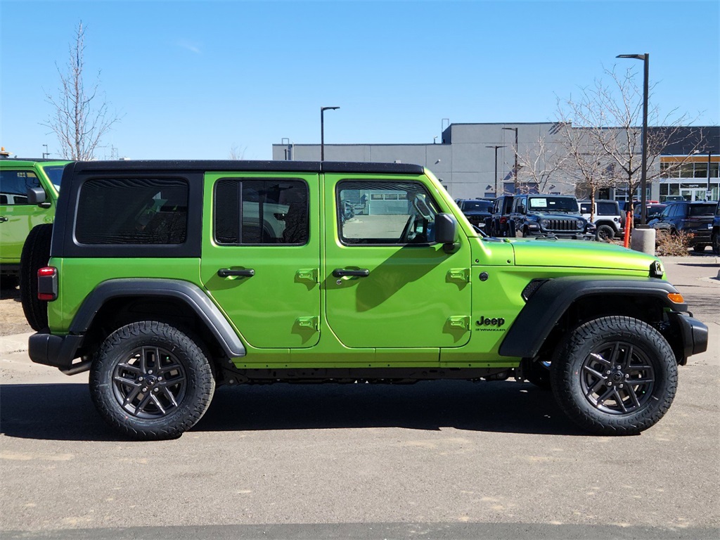 2025 Jeep Wrangler Sport S photo 4
