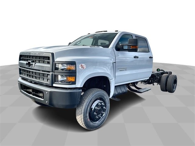 2023 Chevrolet Silverado 4500 Medium Duty Chassis Cab Work Truck's photo