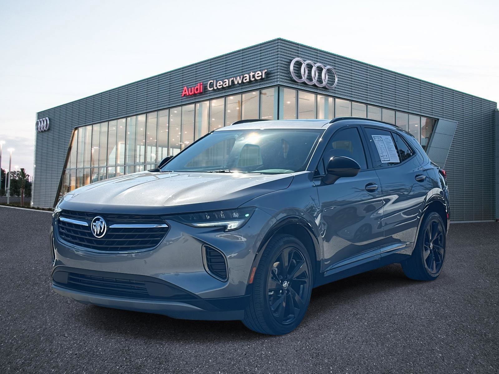 2022 Buick Envision Essence's photo