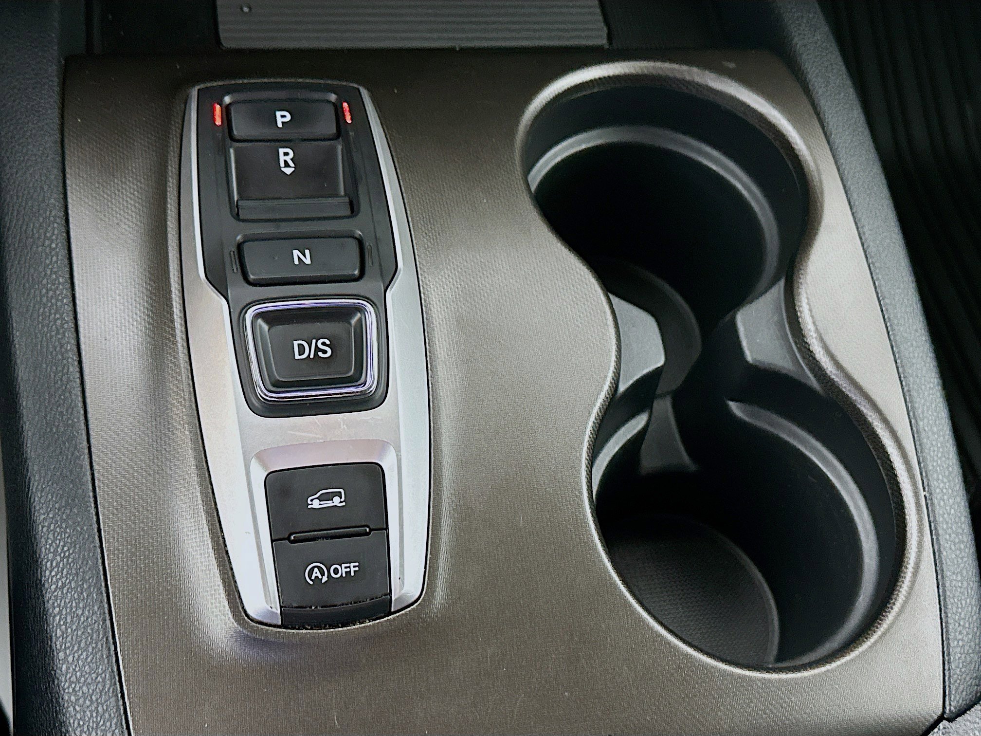 2022 Honda Pilot TrailSport photo 16