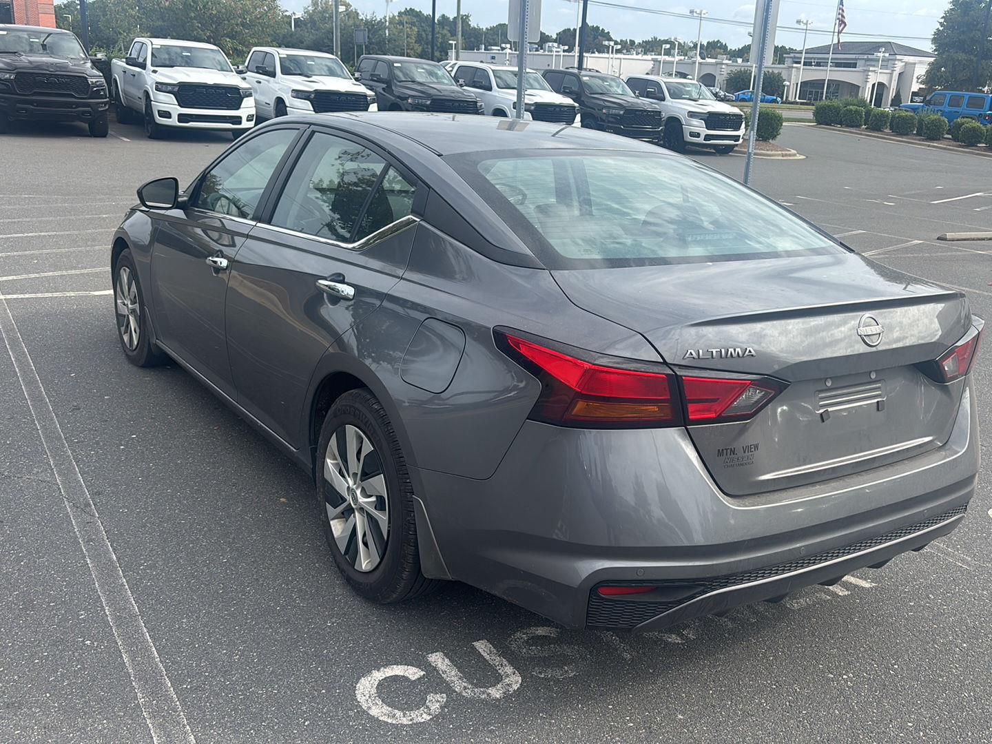 2024 Nissan Altima 2.5 S photo 2