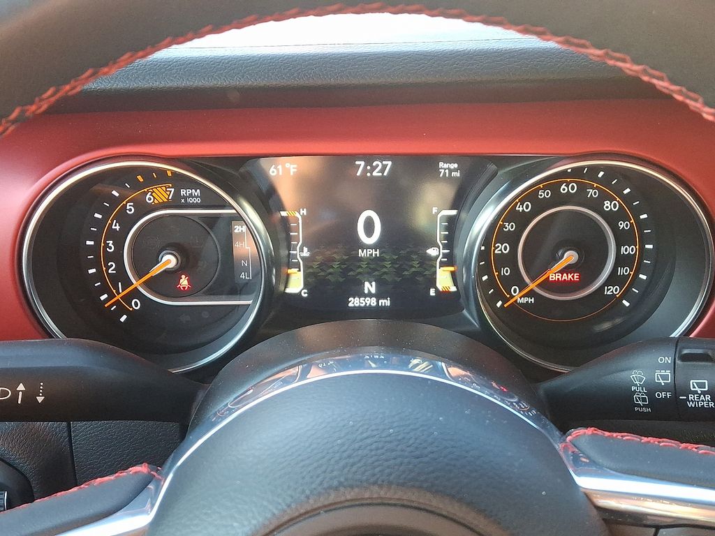 2023 Jeep Wrangler Rubicon photo 19