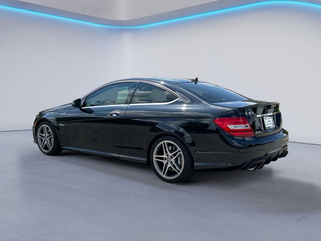 2012 Mercedes Benz C 63 AMG Coupe photo 4