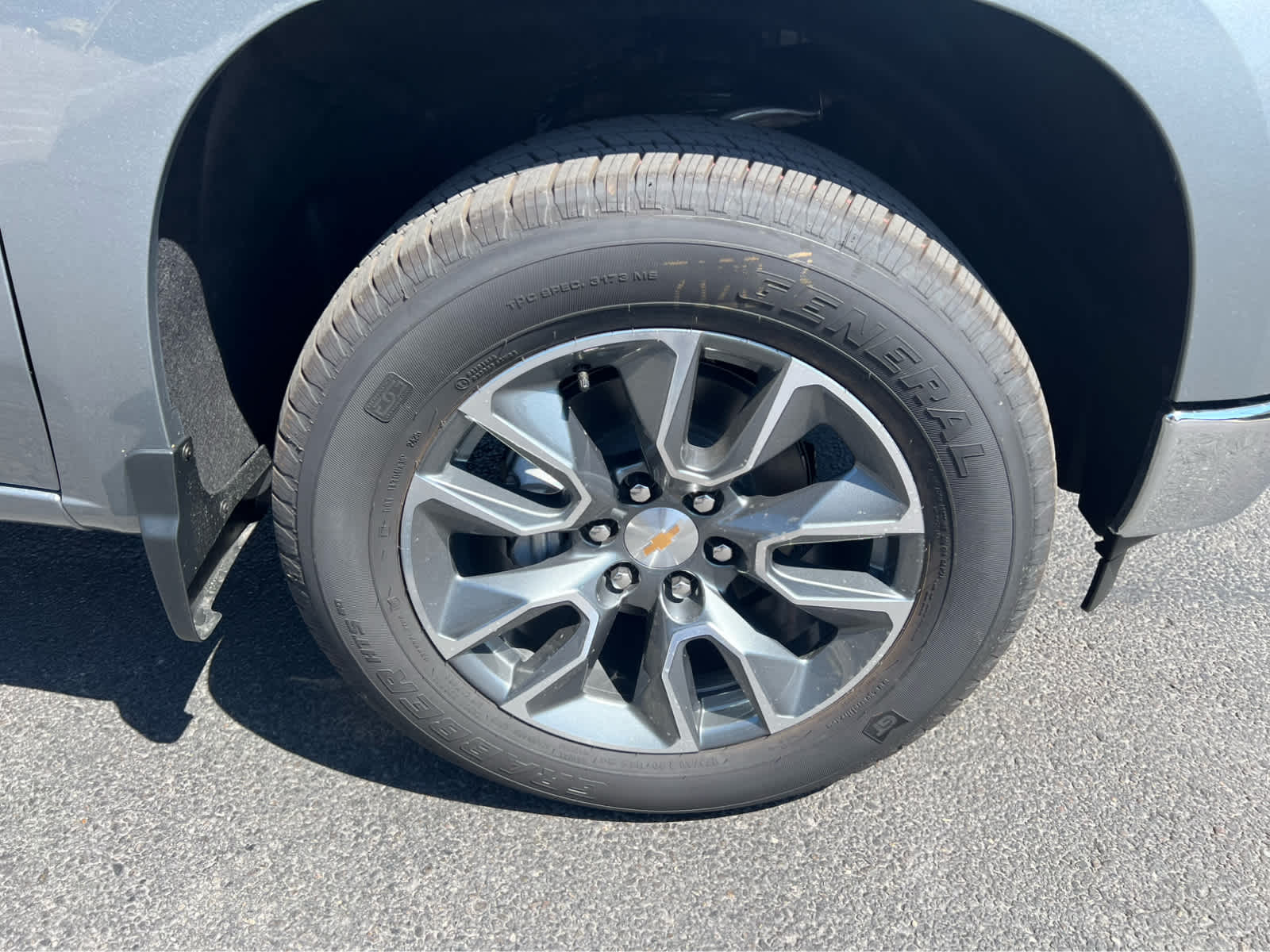 2026 Chevrolet Silverado 1500 LT photo 10