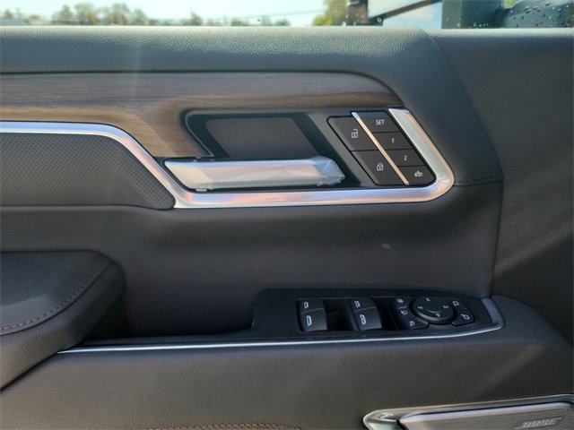 2025 Chevrolet Silverado 3500HD High Country photo 20