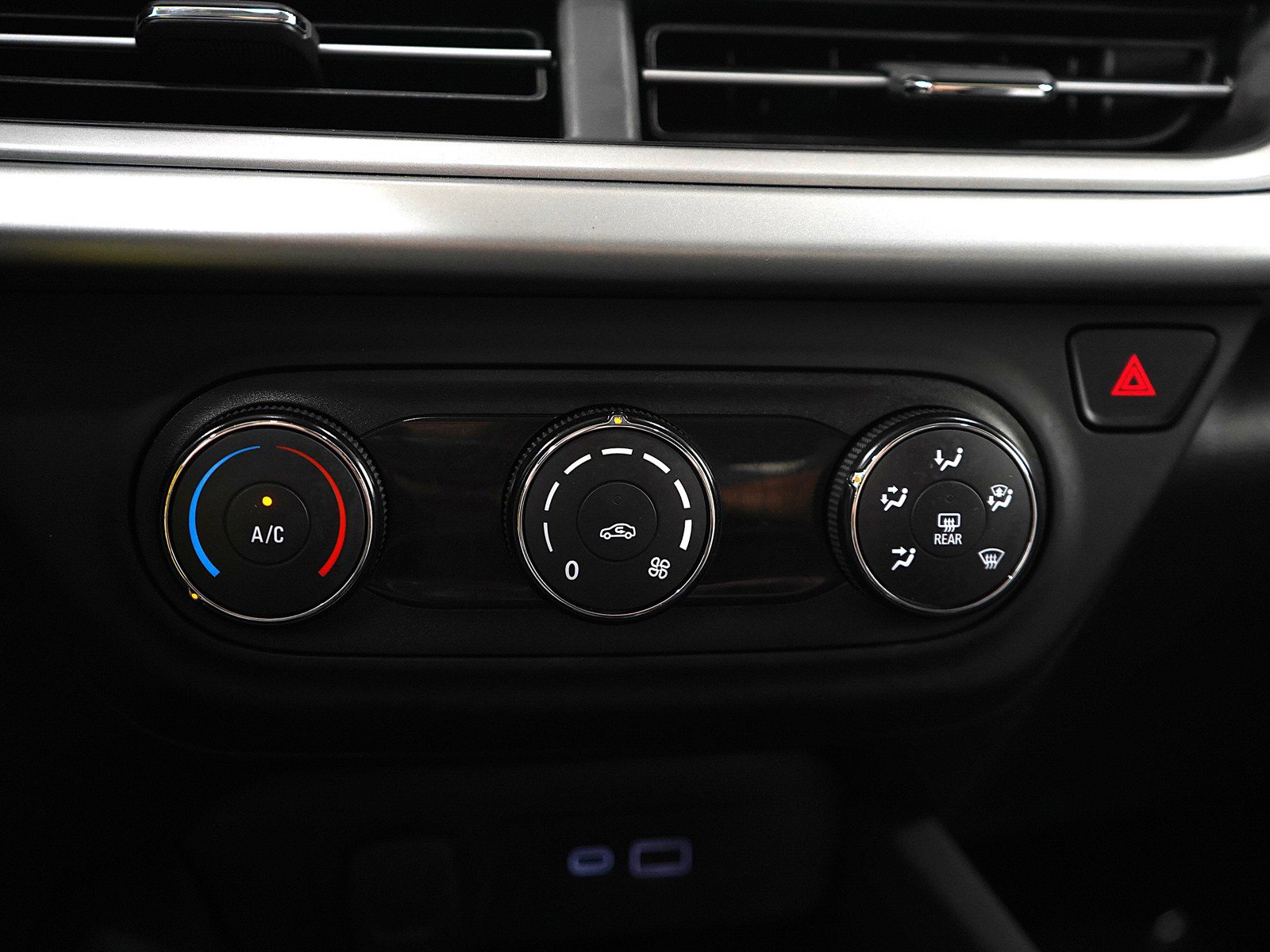 2024 Chevrolet Trax LS photo 21
