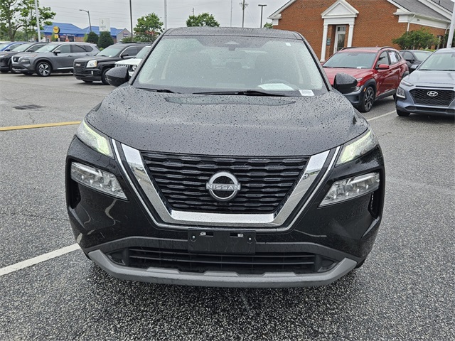 2023 Nissan Rogue SV photo 2