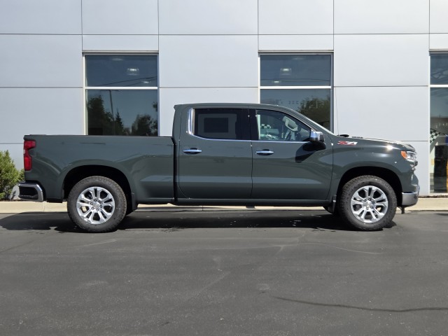 2026 Chevrolet Silverado 1500 LTZ photo 4