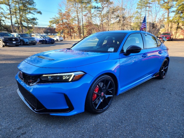 2025 Honda Civic Hatchback Type-R's photo