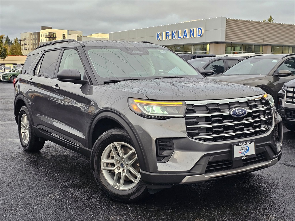 2026 Ford Explorer Active's photo