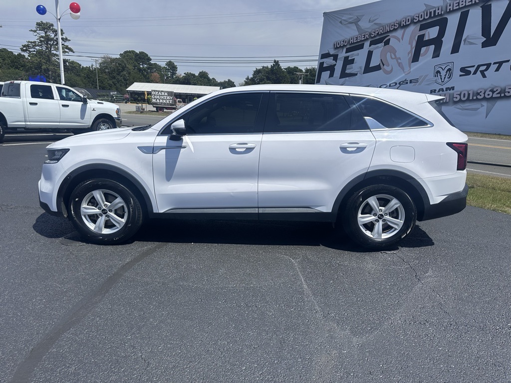 2021 Kia Sorento LX photo 20