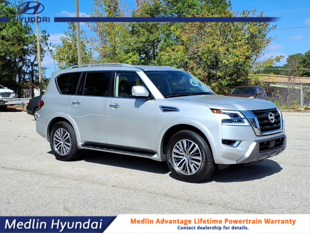 2024 Nissan Armada SL's photo