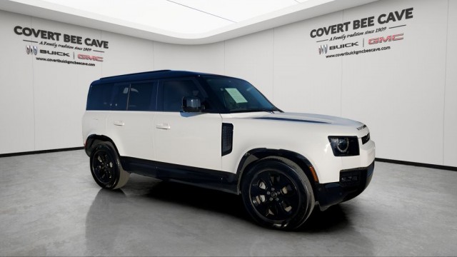 2024 Land Rover Defender X-Dynamic SE's photo