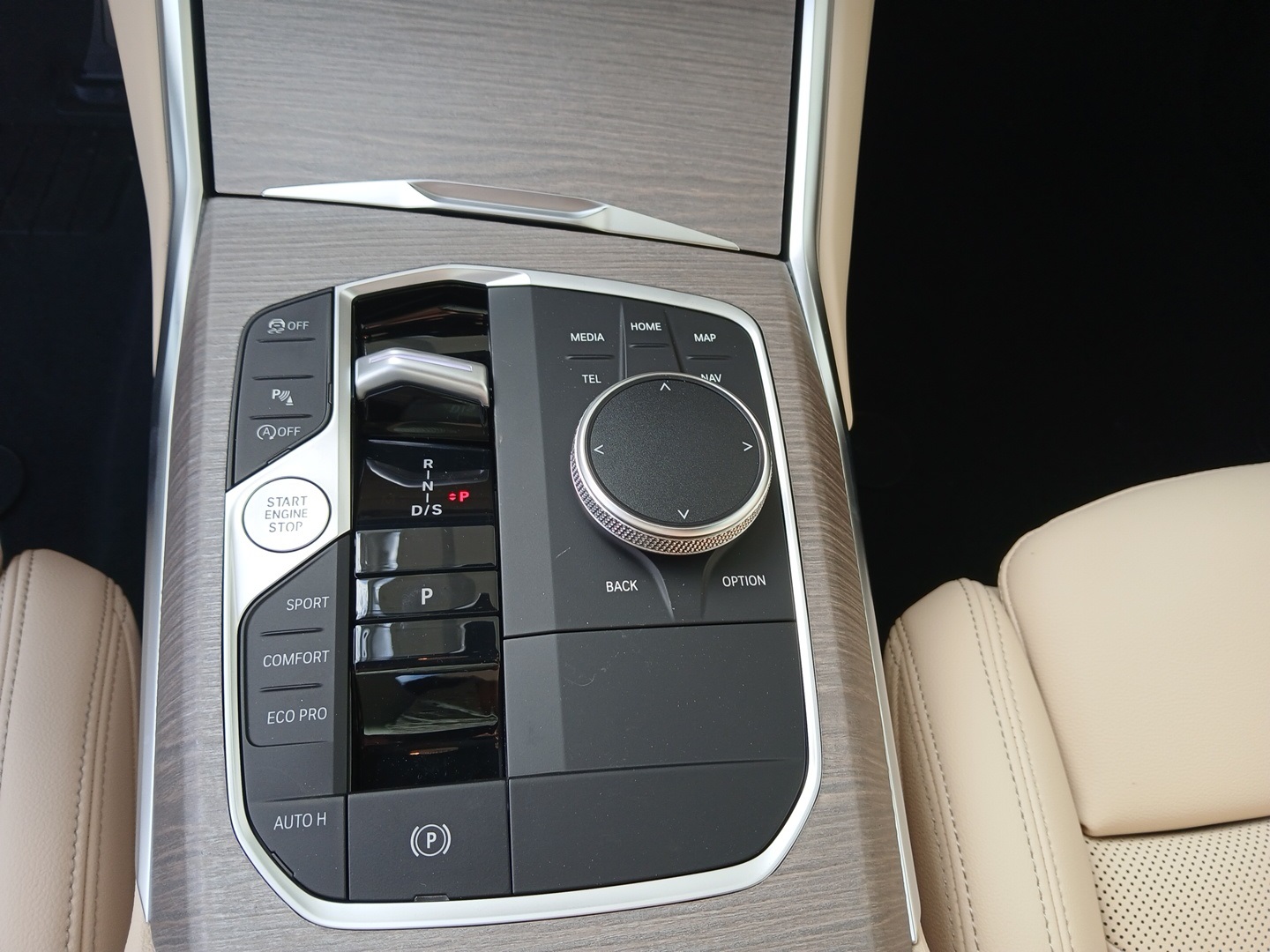 2025 Bmw 330i photo 14