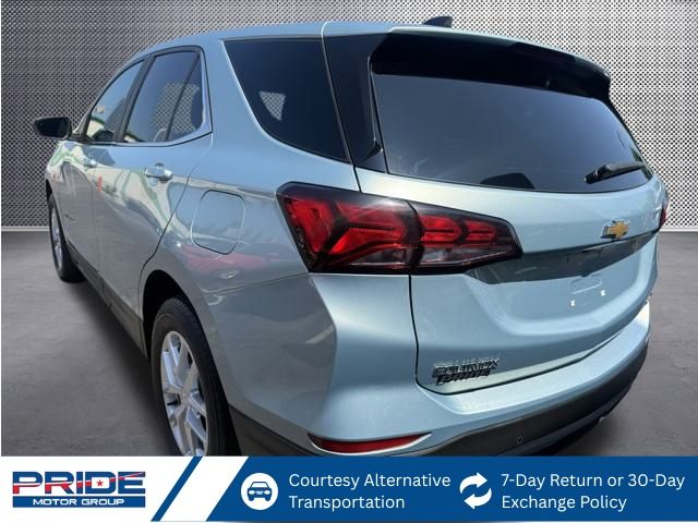 2022 Chevrolet Equinox LT photo 3