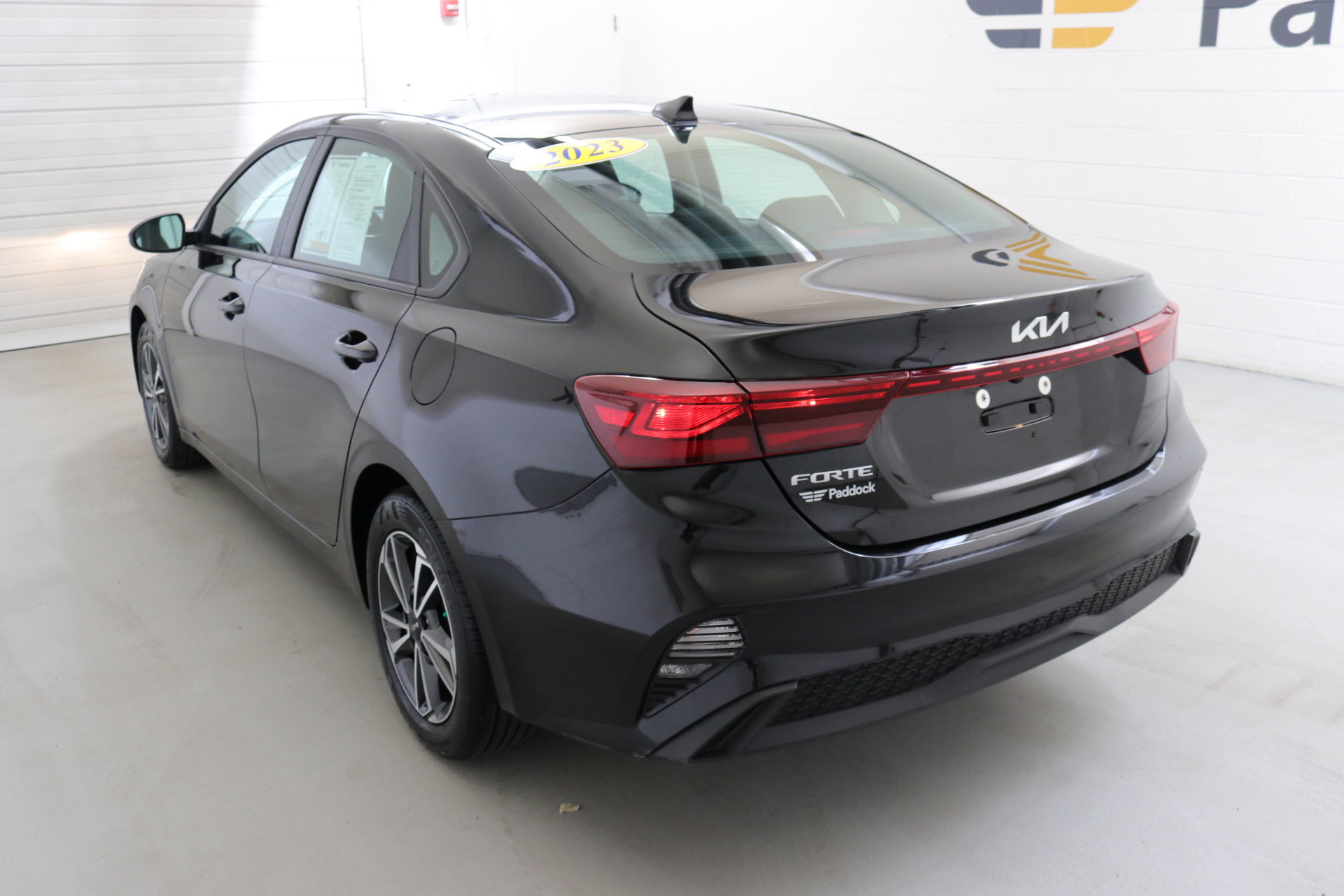 2023 Kia Forte LXS photo 6