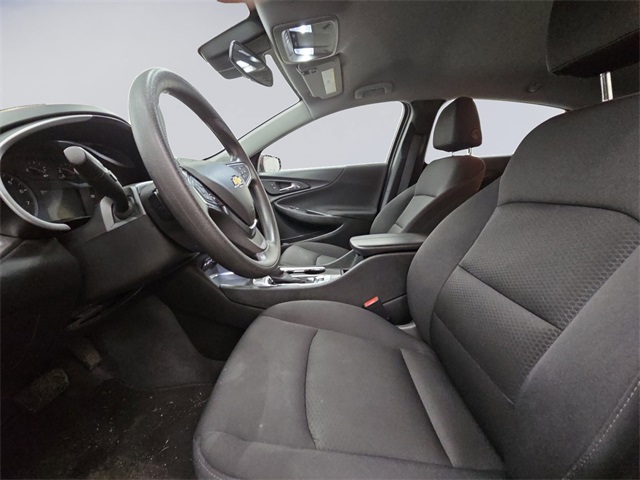 2024 Chevrolet Malibu 1LT photo 9