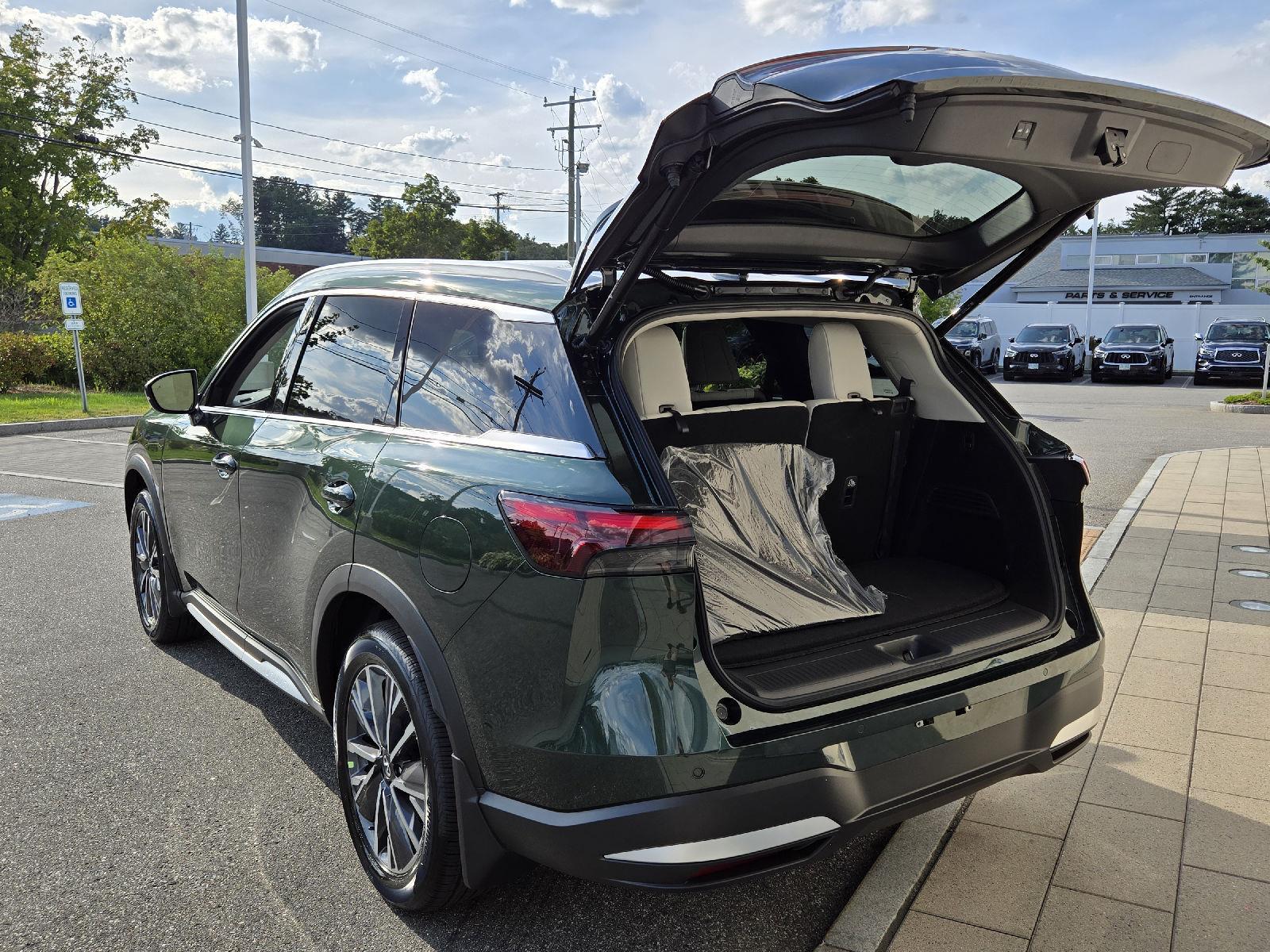 2026 Infiniti QX60 Luxe AWD photo 18