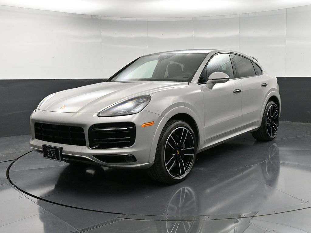 2023 Porsche Cayenne Coup Platinum Edition's photo