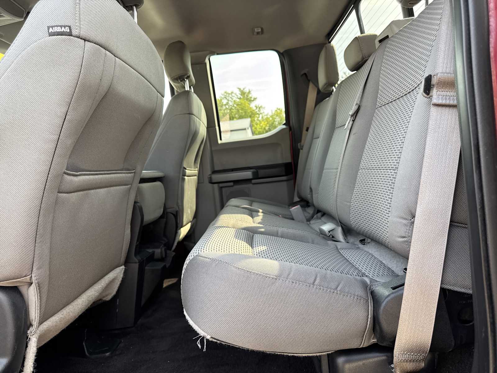 2016 Ford F-150 XLT photo 35