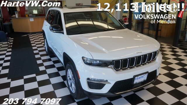 2022 Jeep Grand Cherokee Limited's photo
