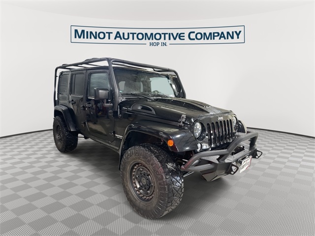 2015 Jeep Wrangler Unlimited Rubicon's photo
