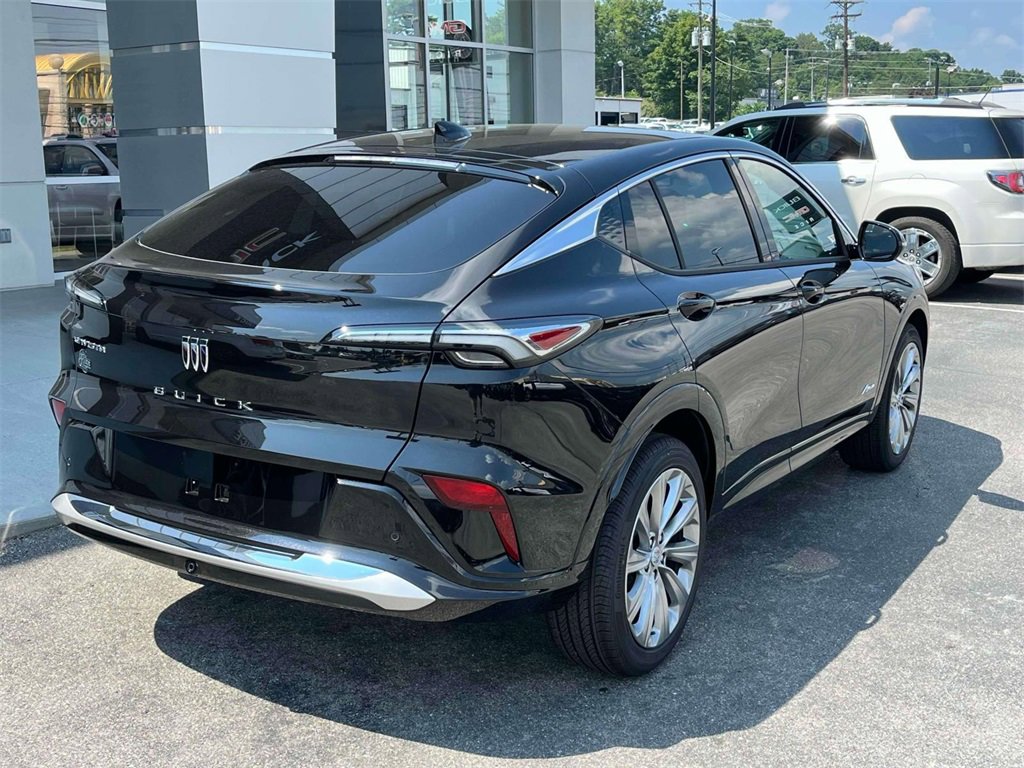 2025 Buick Envista Avenir photo 3