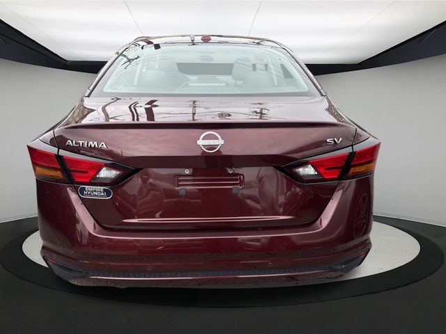 2024 Nissan Altima 2.5 SV photo 4