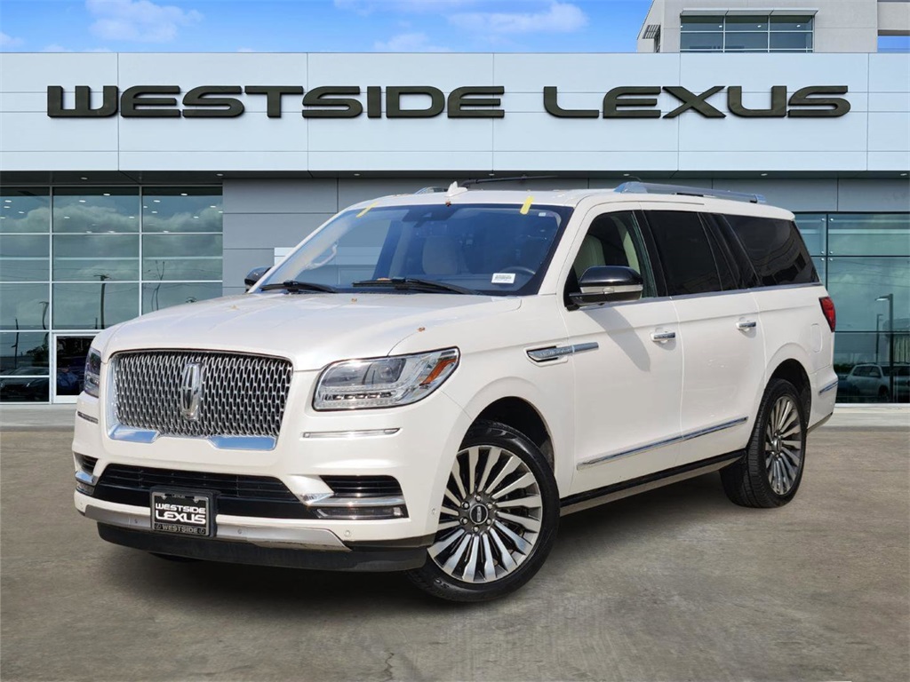 2019 Lincoln Navigator Reserve's photo