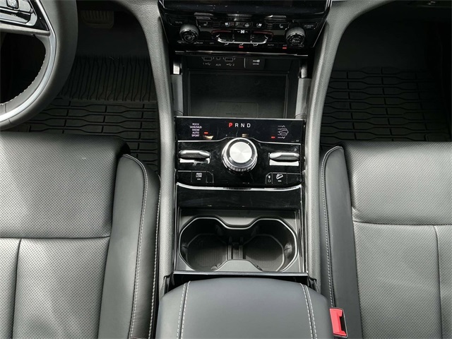 2024 Jeep Grand Cherokee Overland photo 21