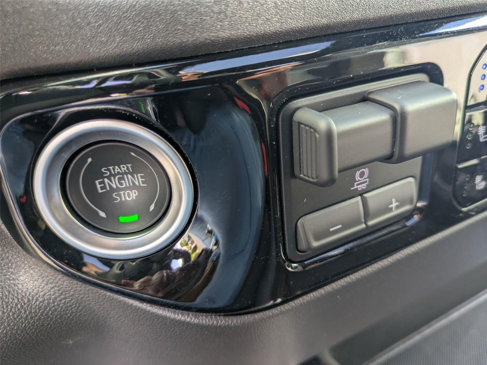 2025 Chevrolet Silverado 1500 ZR2 photo 18