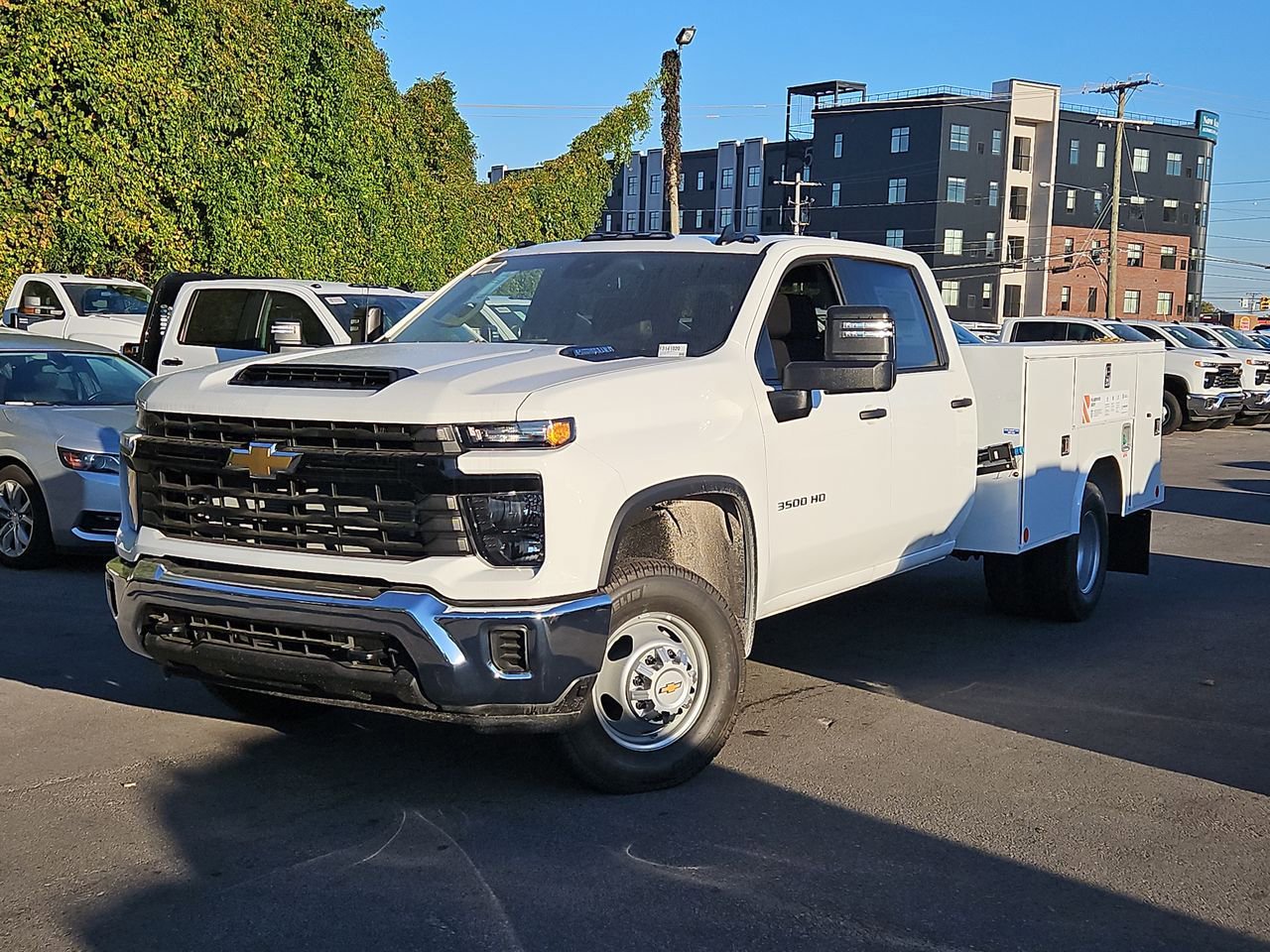 2024 Chevrolet Silverado 3500 Chassis Cab Work Truck's photo
