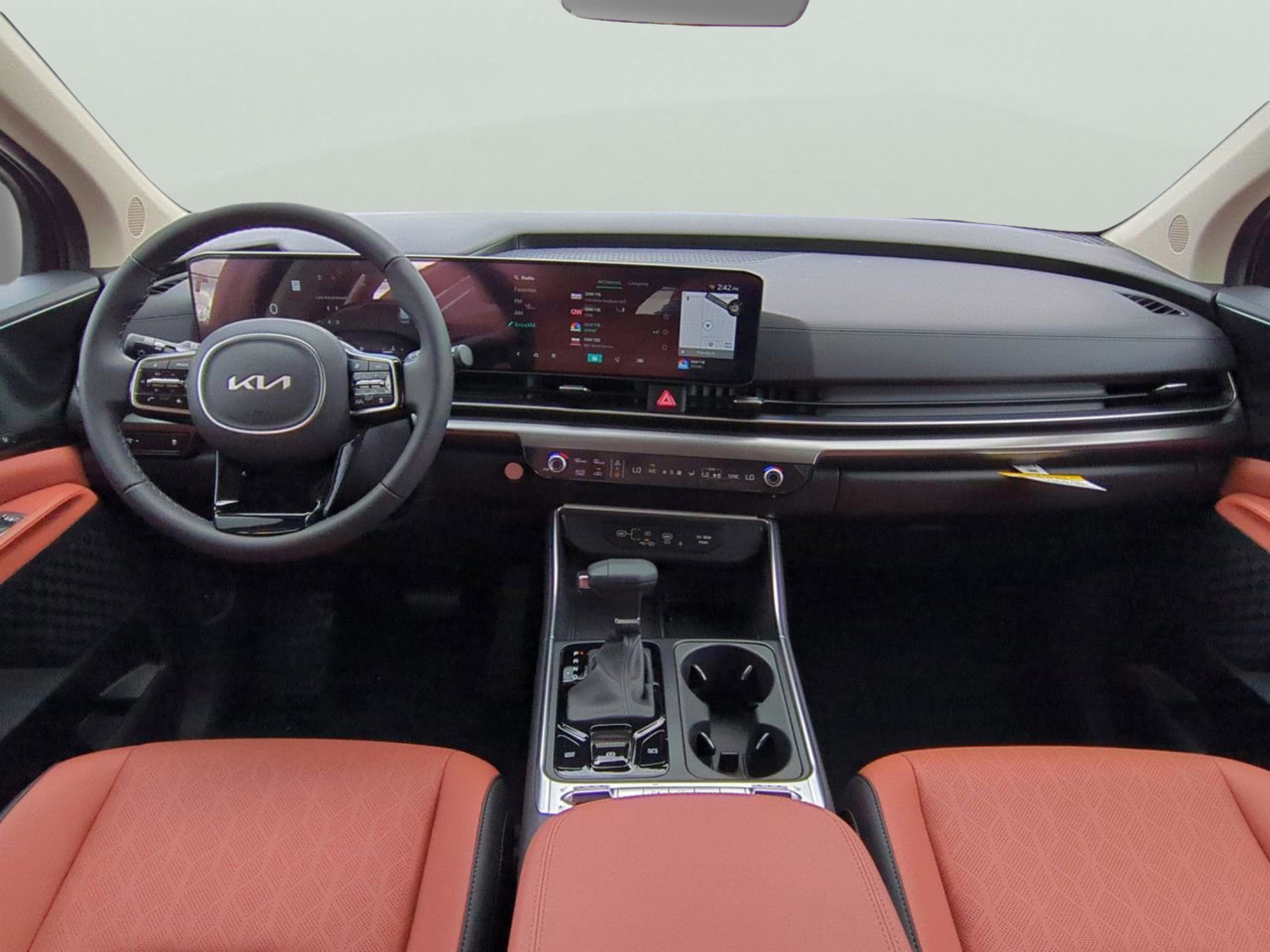 2026 Kia Carnival SX photo 9