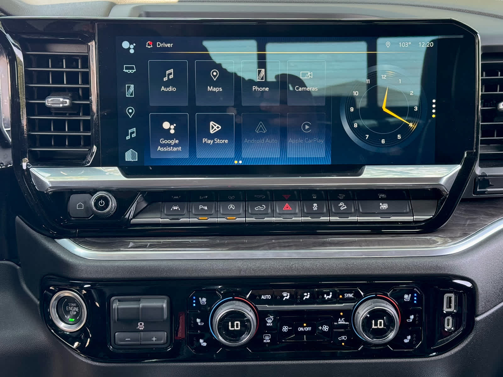 2022 Chevrolet Silverado 1500 LTZ photo 19