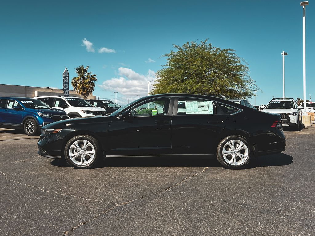 2025 Honda Accord LX photo 3