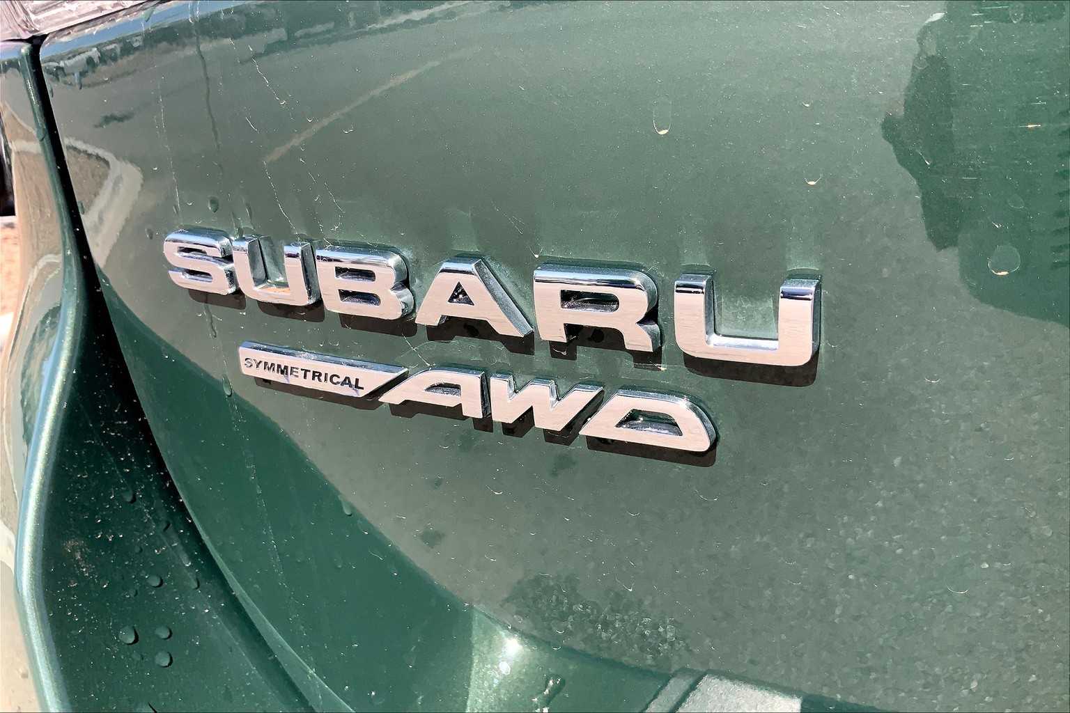2024 Subaru Forester Touring photo 9