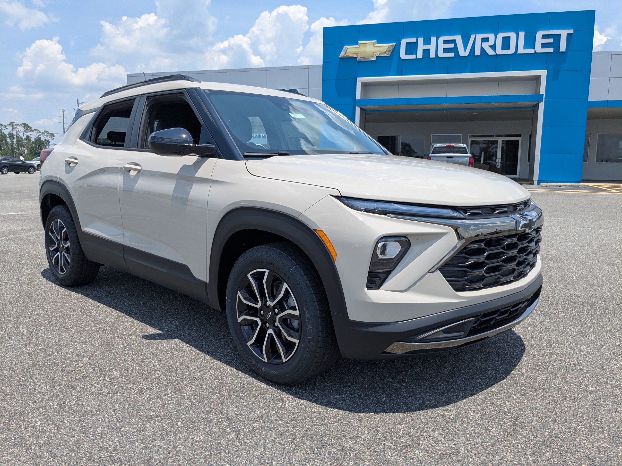 2026 Chevrolet Trailblazer Activ's photo