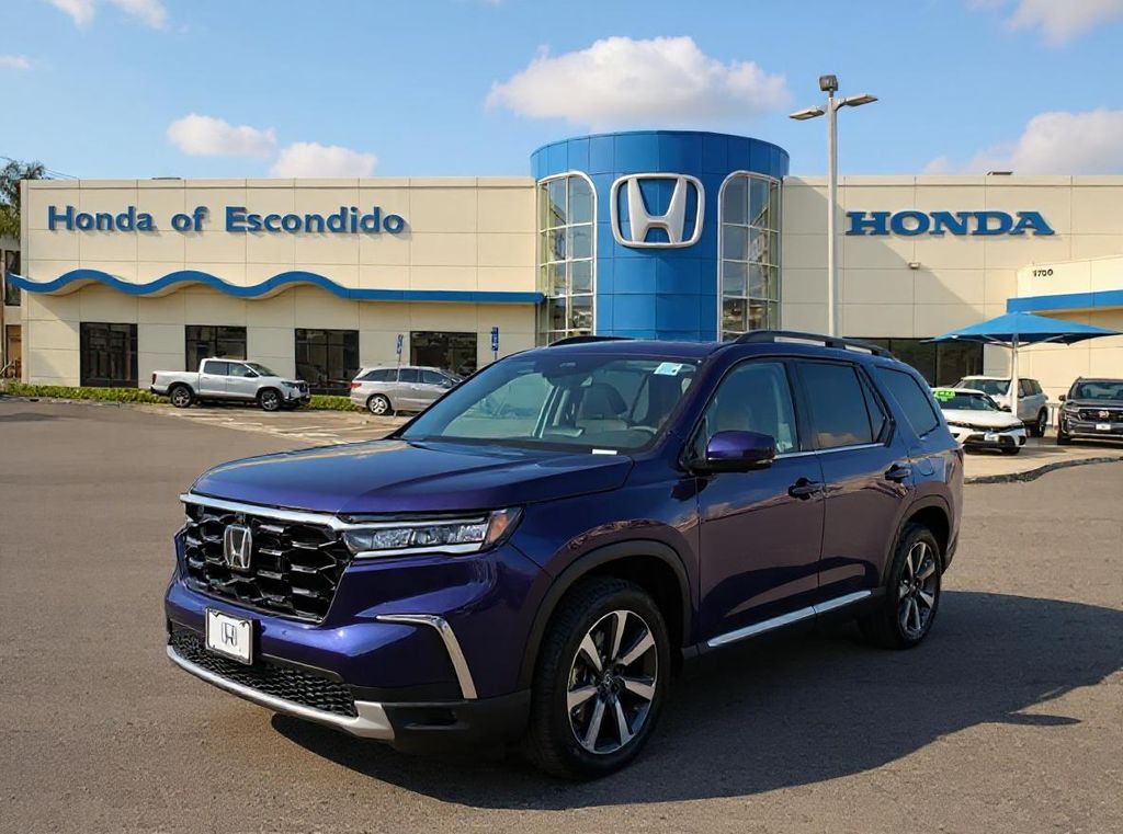 2025 Honda Pilot Elite's photo