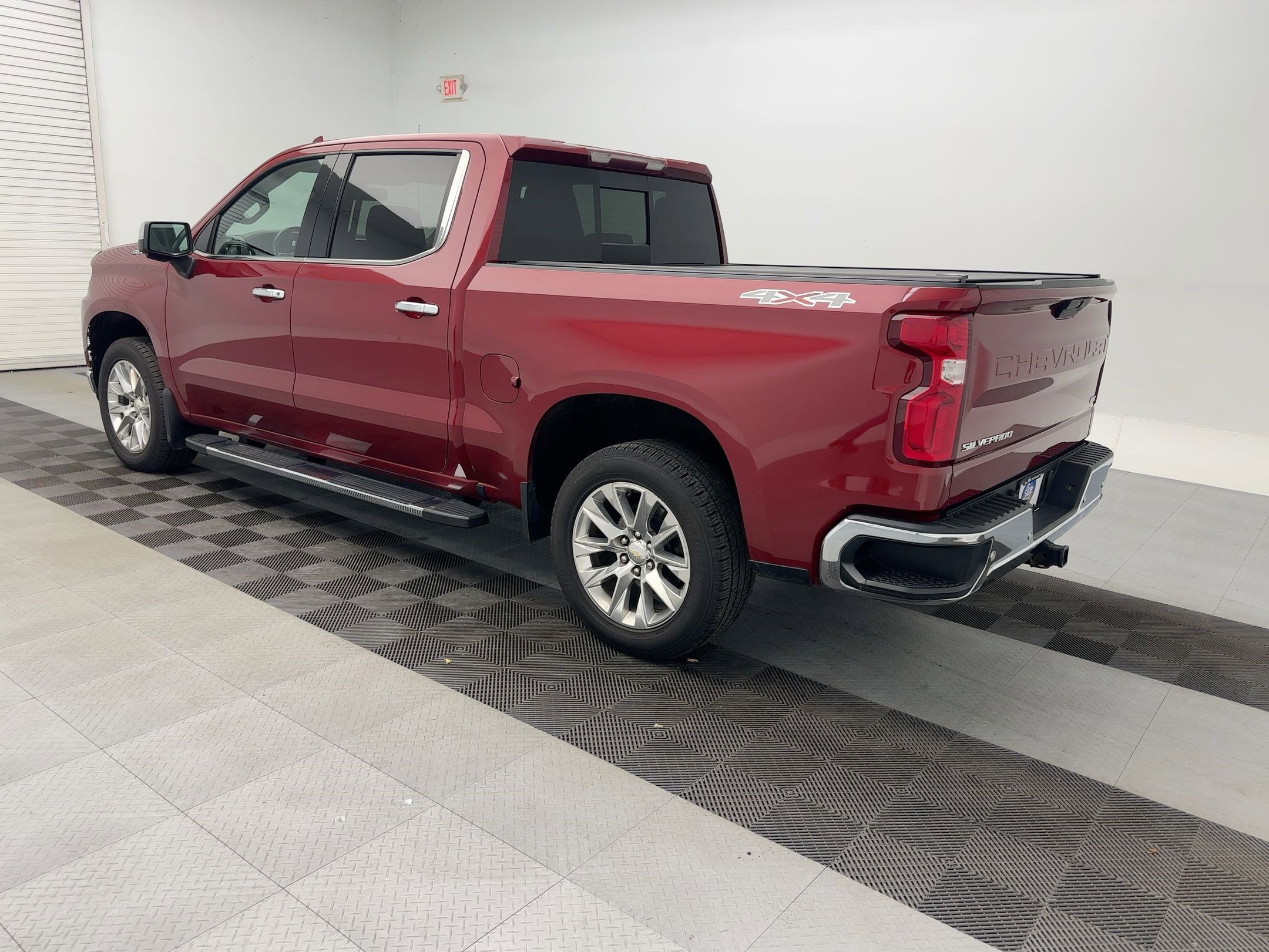 2019 Chevrolet Silverado 1500 LTZ photo 3