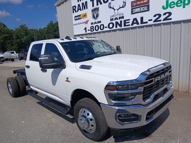 2026 RAM Ram 3500 Chassis Cab Tradesman's photo
