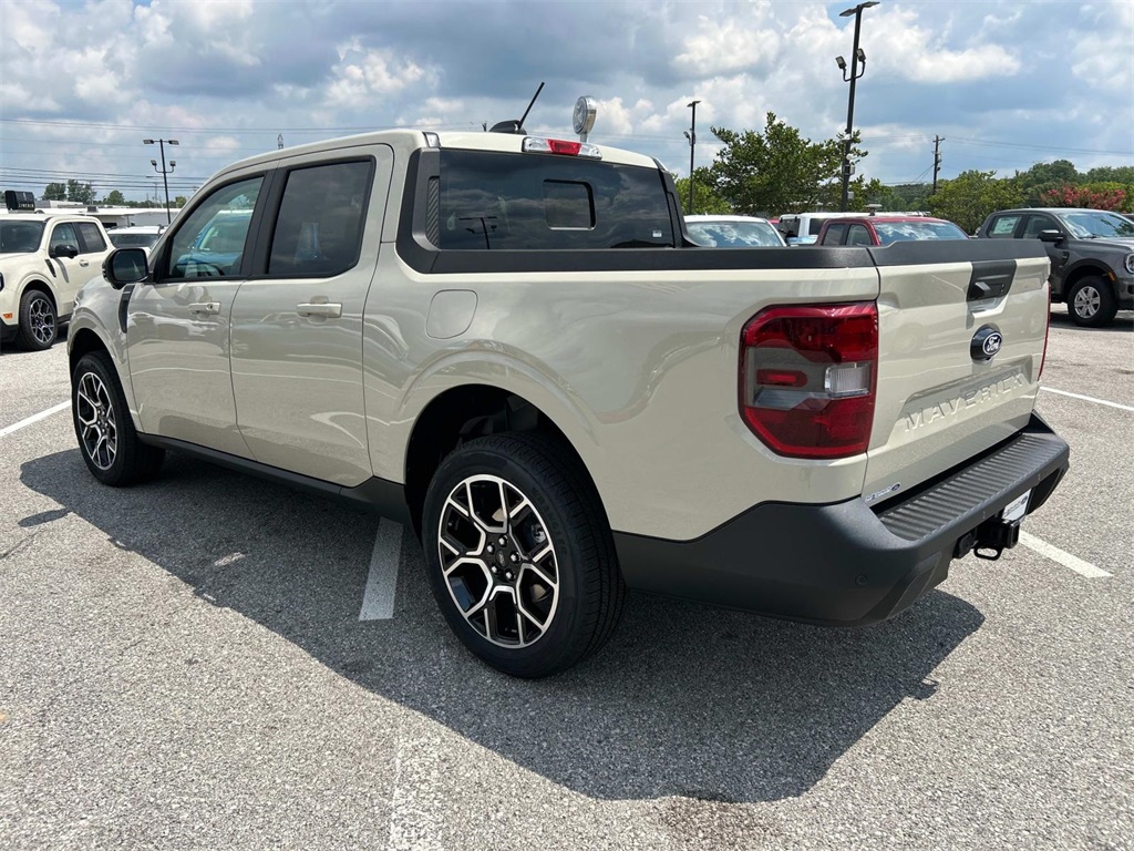 2025 Ford Maverick Lariat photo 4