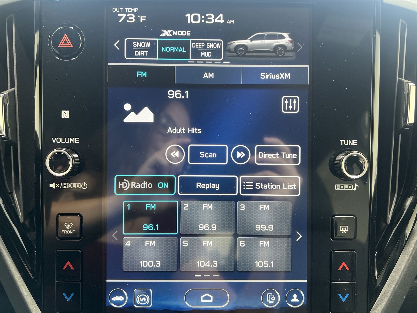 2025 Subaru Forester Touring photo 13