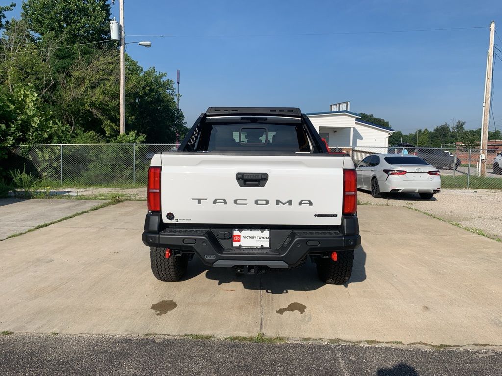 2025 Toyota Tacoma Trailhunter photo 4
