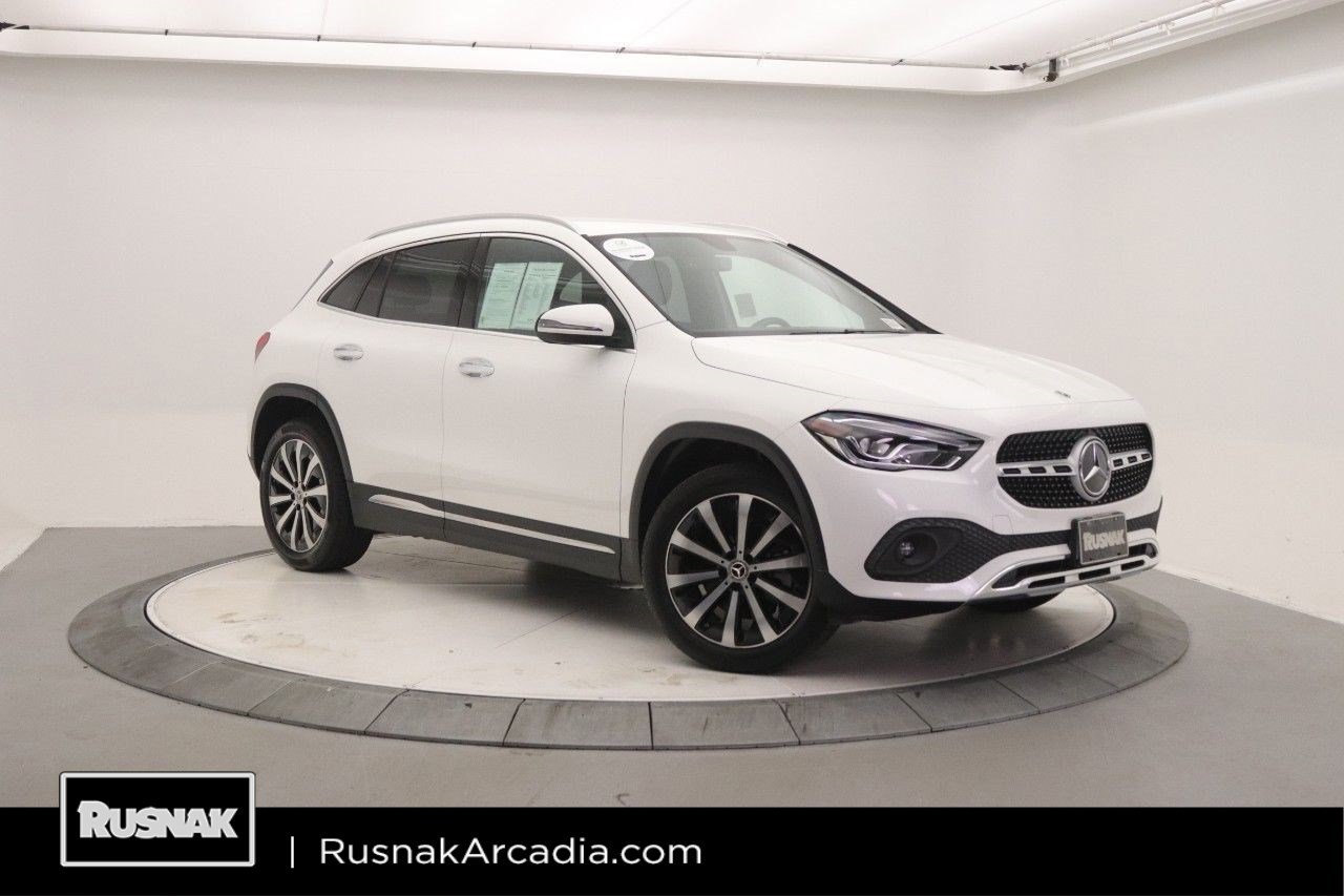 2023 Mercedes-Benz GLA Base