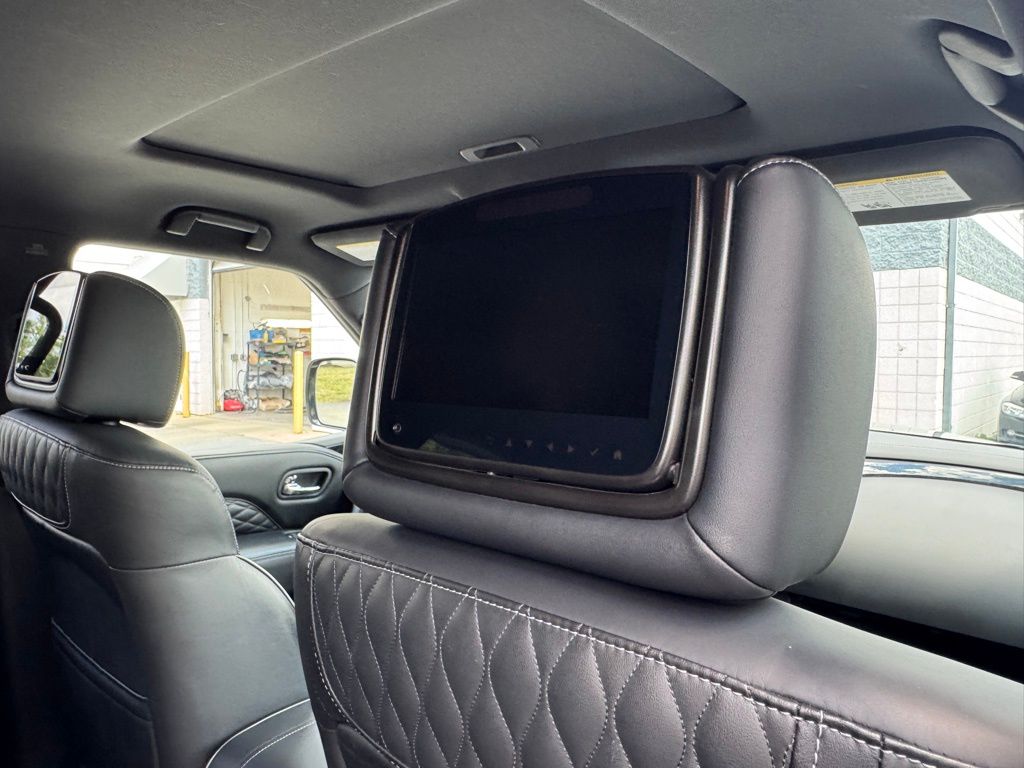 2022 Infiniti QX80 Sensory photo 24