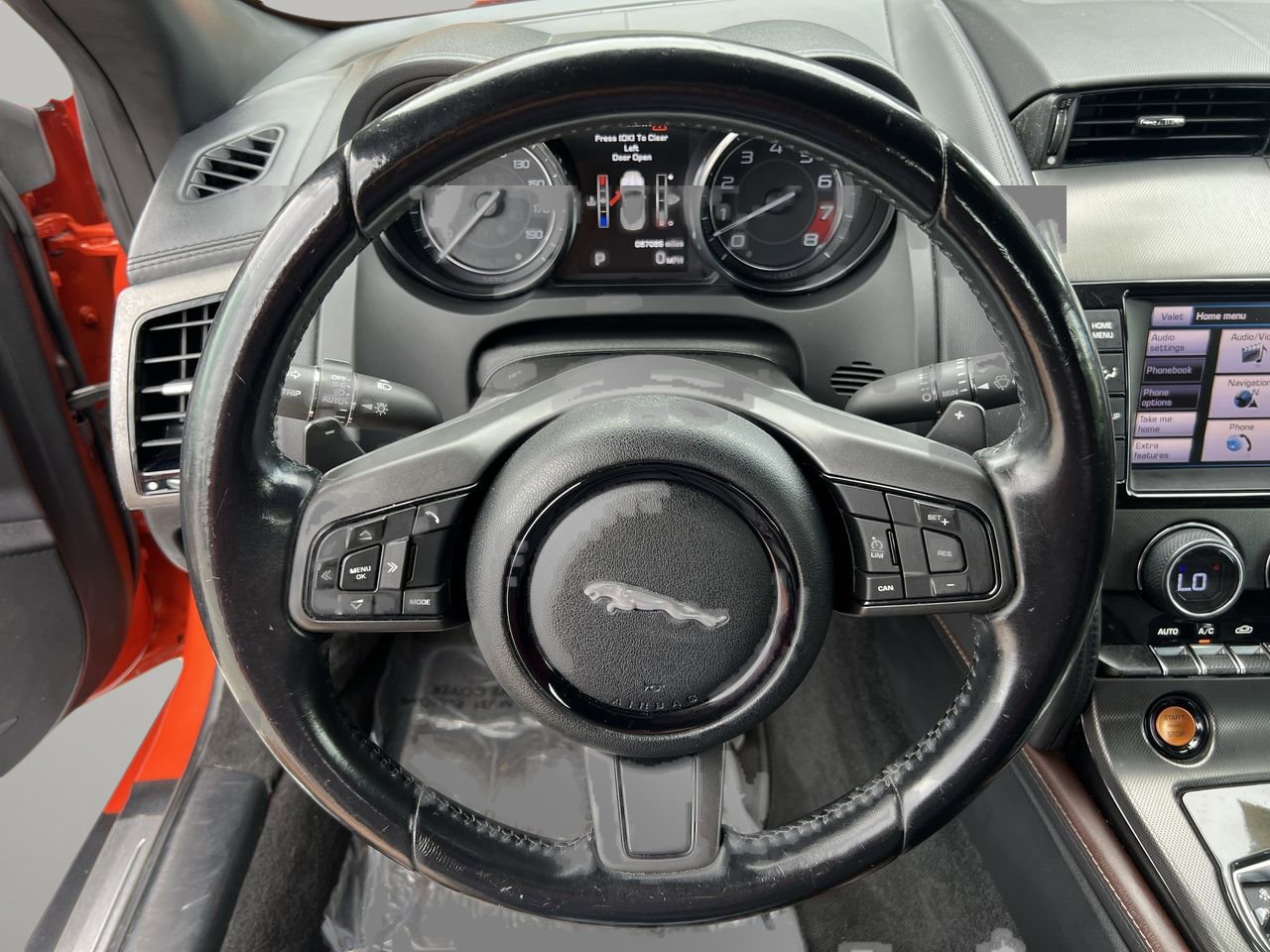2014 Jaguar F-TYPE Base photo 21