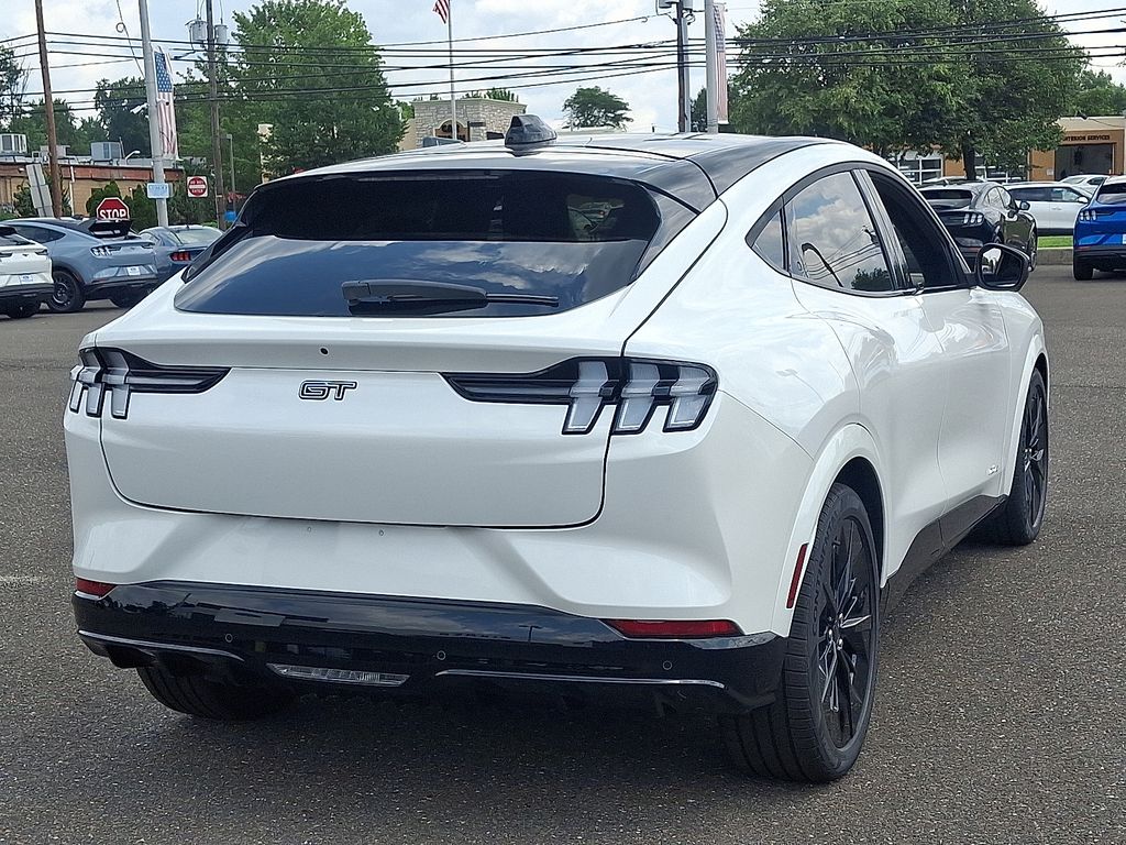 2025 Ford Mustang Mach-E GT photo 3
