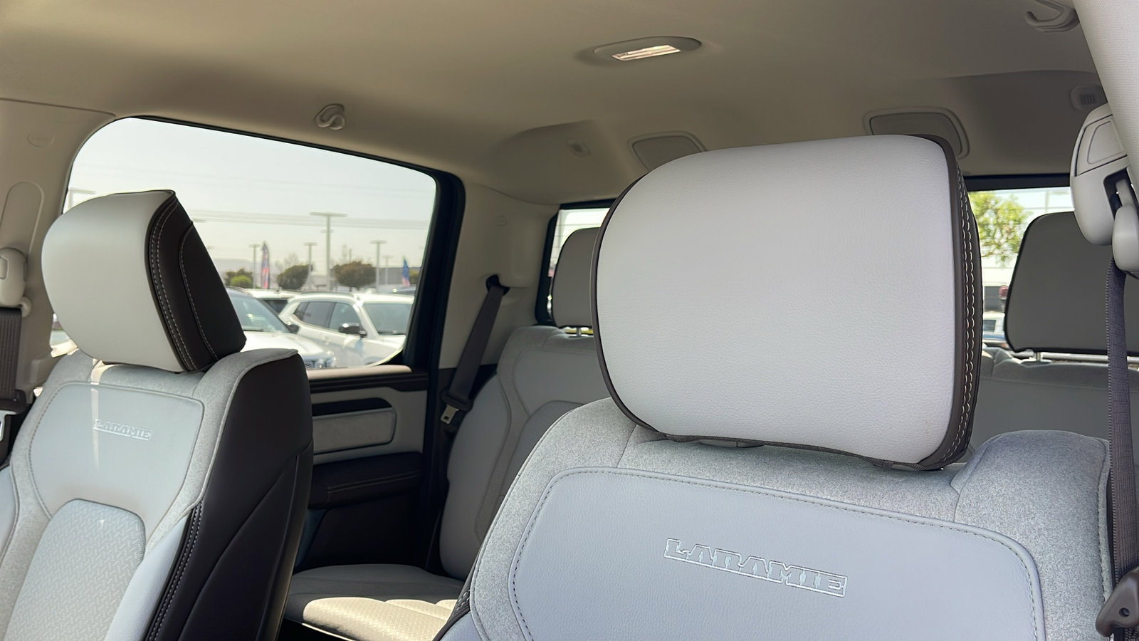 2025 Ram 1500 Laramie photo 14