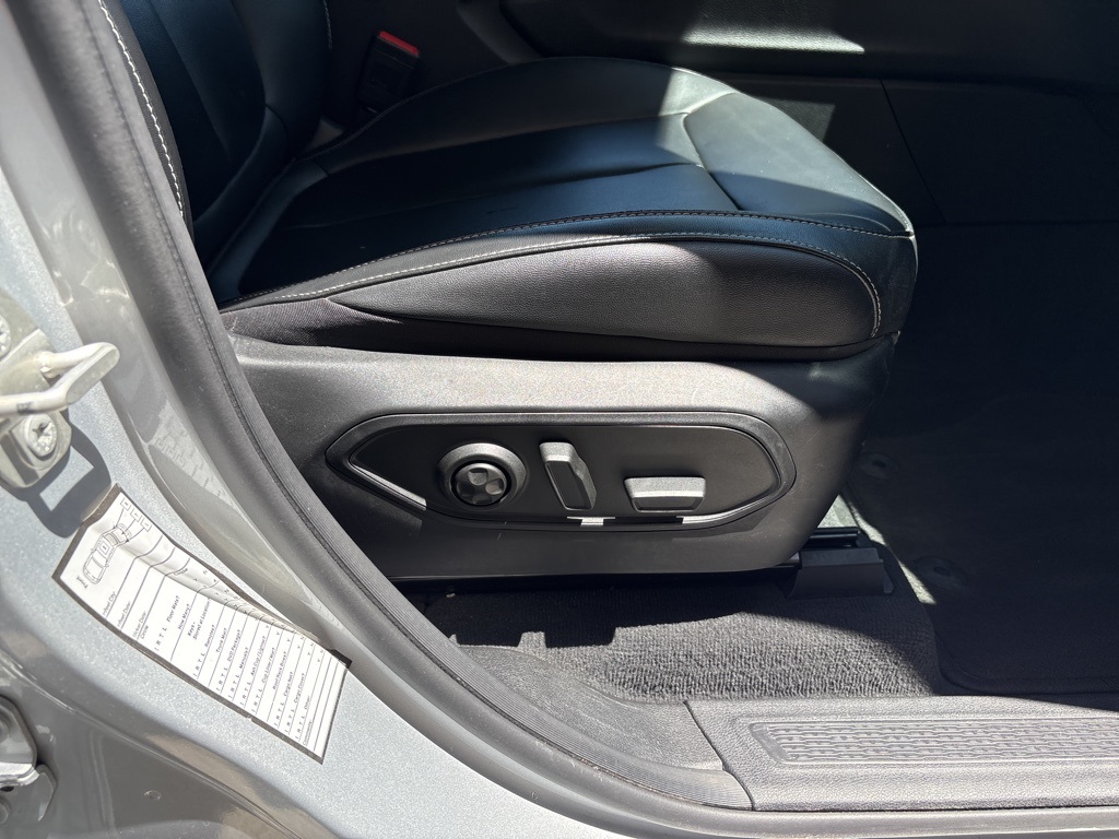 2023 Jeep Cherokee 4xe photo 15