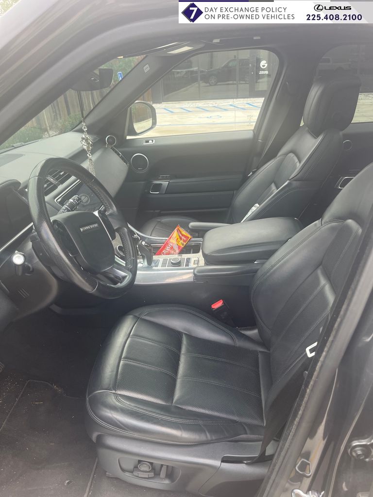 2018 Land Rover Range Rover Sport HSE's photo